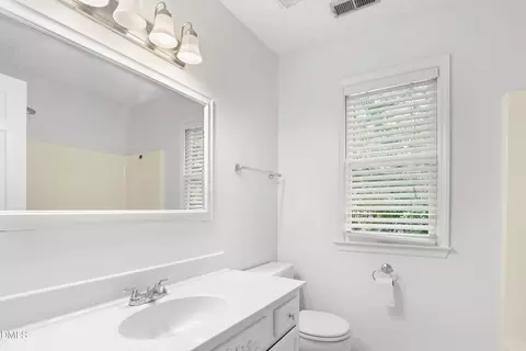 Bath - 308 Brandermill Dr, Durham, NC 27713 photo 4 of 5