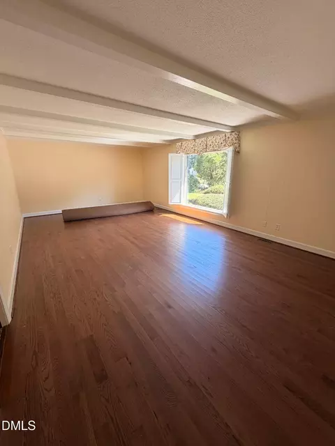 Living - 904 Merry St, Dunn, NC 28334 photo 3 of 3