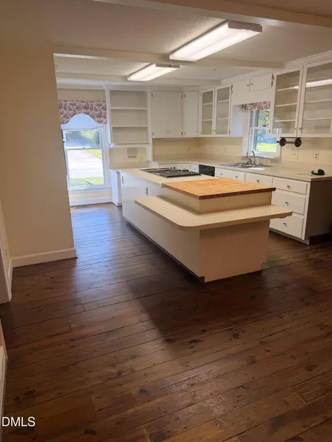 Kitchen - 904 Merry St, Dunn, NC 28334 photo 2 of 7