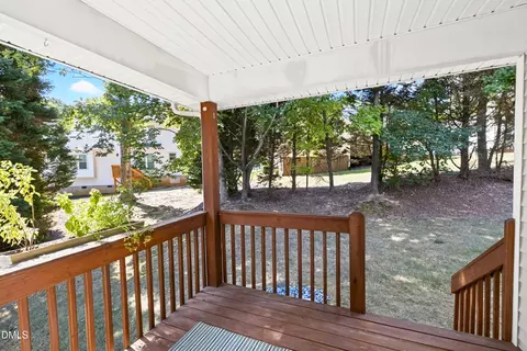 Exterior - 2312 Maplegreen Ln, Apex, NC 27502 photo 3 of 7
