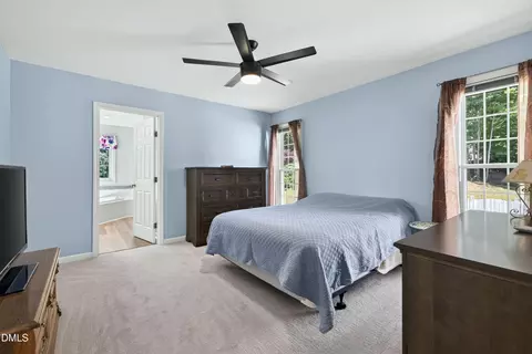 Bedroom - 2312 Maplegreen Ln, Apex, NC 27502 photo 2 of 8