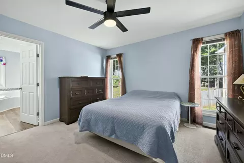 Bedroom - 2312 Maplegreen Ln, Apex, NC 27502 photo 3 of 8