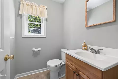 Bath - 2312 Maplegreen Ln, Apex, NC 27502 photo 1 of 11