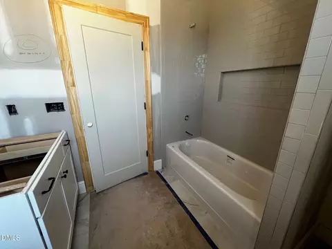 Bath - 1300 Eldon Cir, Durham, NC 27707 photo 2 of 9