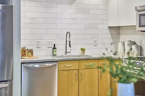 Kitchen - 701 W Trinity Ave #117, Durham, NC 27701 photo 1 of 4