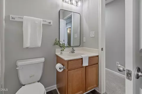 Bath - 6 Stepney Ct, Durham, NC 27713 photo 4 of 4