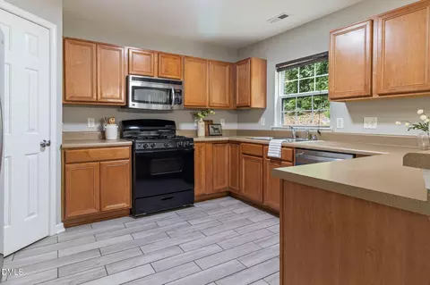Kitchen - 6 Stepney Ct, Durham, NC 27713 photo 1 of 3