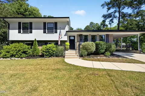 Exterior - 1403 Maple Ave, Apex, NC 27502 photo 2 of 17