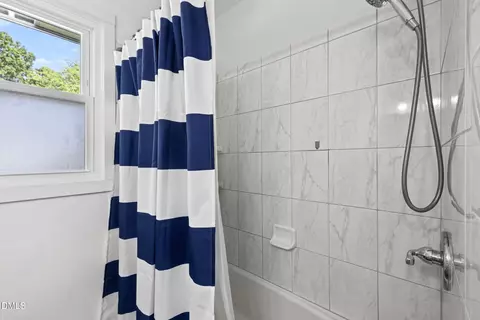 Bath - 1403 Maple Ave, Apex, NC 27502 photo 2 of 3