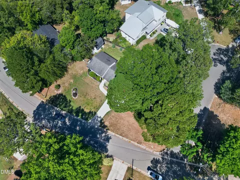 View/Area - 1403 Maple Ave, Apex, NC 27502 photo 4 of 7