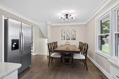 Dining - 1403 Maple Ave, Apex, NC 27502 photo 2 of 3