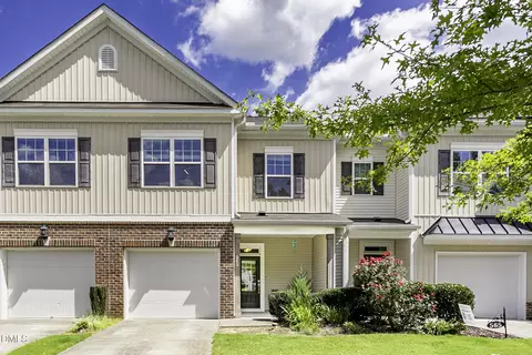 561 Summit Trail Dr, Hillsborough, NC 27278