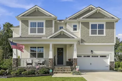 5317 Boylston Dr, Fuquay Varina, NC 27526