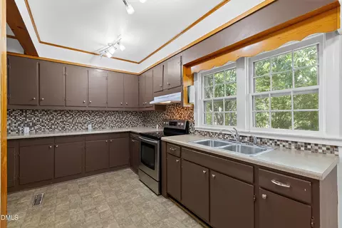 Kitchen - 302 W E St, Erwin, NC 28339 photo 2 of 5