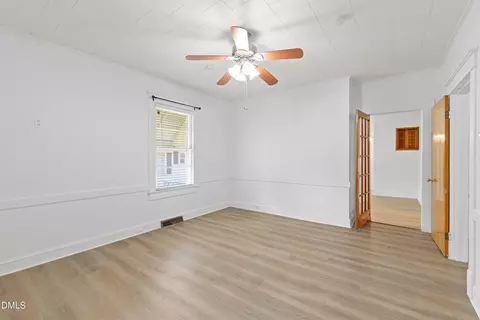 Living - 302 W E St, Erwin, NC 28339 photo 4 of 7