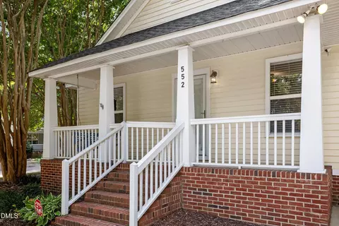 552 Moseley Ln, Raleigh, NC 27601