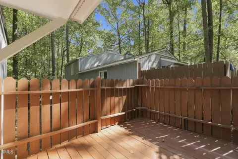 Exterior - 129 Carmichael Ct, Cary, NC 27511 photo 3 of 4