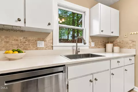 Kitchen - 129 Carmichael Ct, Cary, NC 27511 photo 2 of 3