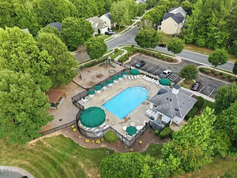 View/Area - 4616 Paces Ferry Dr, Durham, NC 27712 photo 2 of 2