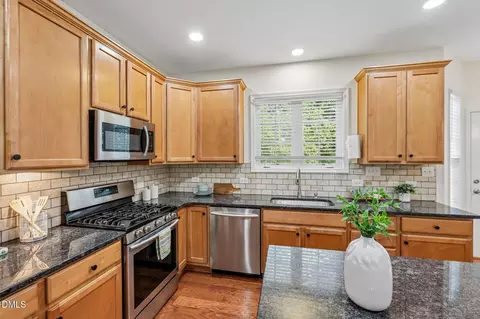 Kitchen - 4616 Paces Ferry Dr, Durham, NC 27712 photo 2 of 3