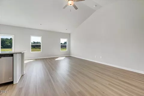 Living - 9141 Ava Dr, Bailey, NC 27807 photo 2 of 3