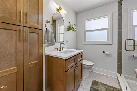 Bath - 1024 S Plum St, Durham, NC 27701 photo 1 of 3
