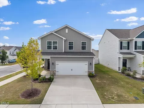 40 Branch Wood Dr, Fuquay Varina, NC 27526