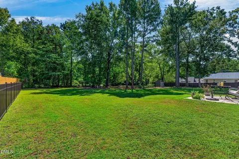 Exterior - 406 Macbeth Dr, Broadway, NC 27505 photo 1 of 3