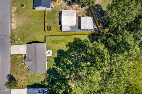 View/Area - 406 Macbeth Dr, Broadway, NC 27505 photo 2 of 3