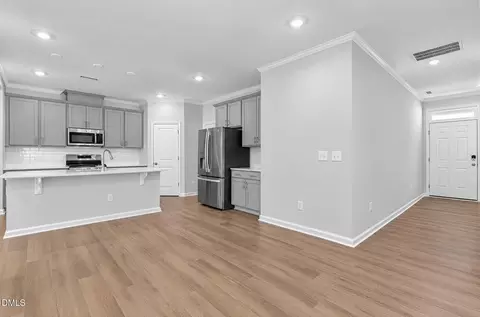 Entry Way - 1007 Yellow Leaf Ln, Durham, NC 27703 photo 2 of 3