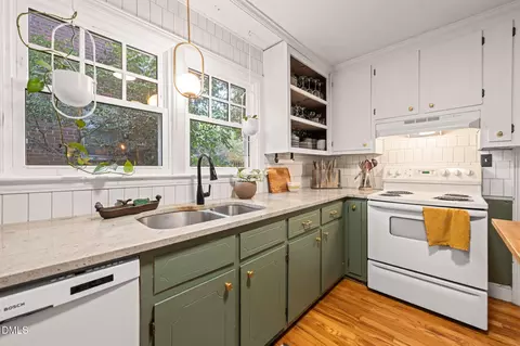 Kitchen - 2109 Sunset Ave, Durham, NC 27705 photo 5 of 6