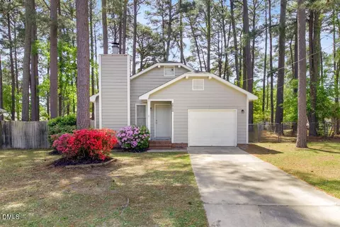 9436 Gooden Dr, Fayetteville, NC 28314