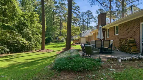 Exterior - 1004 Edgebrook Dr, Garner, NC 27529 photo 5 of 8