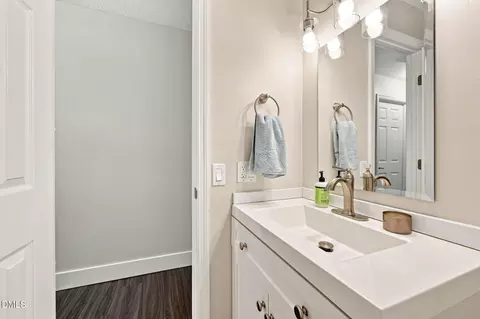 Bath - 1004 Edgebrook Dr, Garner, NC 27529 photo 3 of 4