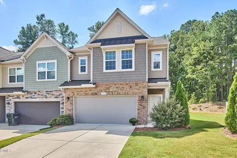 Exterior - 1052 Flagler St, Durham, NC 27713 photo 4 of 11