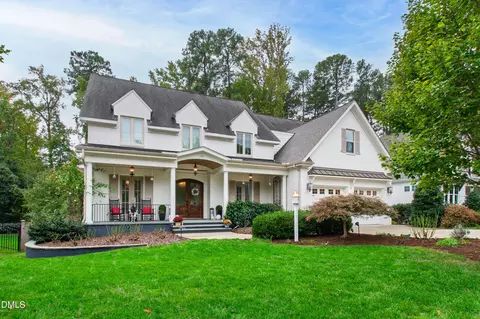 Exterior - 116 Crestview Rd, Raleigh, NC 27609 photo 5 of 21