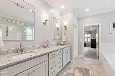 Bath - 116 Crestview Rd, Raleigh, NC 27609 photo 2 of 11