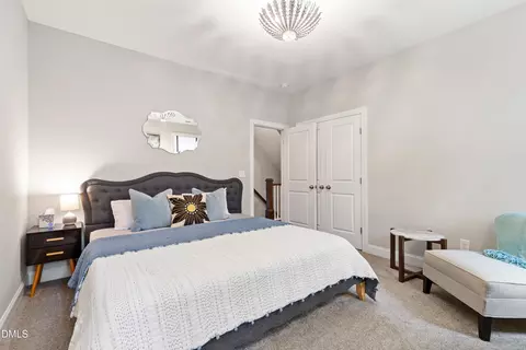 Bedroom - 116 Crestview Rd, Raleigh, NC 27609 photo 4 of 10