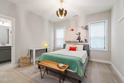 Bedroom - 116 Crestview Rd, Raleigh, NC 27609 photo 5 of 10