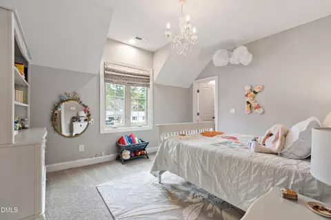 Bedroom - 116 Crestview Rd, Raleigh, NC 27609 photo 8 of 10