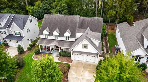 View/Area - 116 Crestview Rd, Raleigh, NC 27609 photo 4 of 5