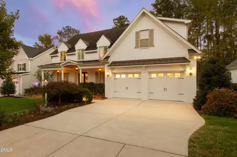 Exterior - 116 Crestview Rd, Raleigh, NC 27609 photo 2 of 21