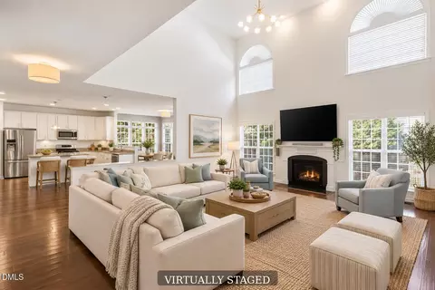 2513 Wyatt Ln, Raleigh, NC 27614