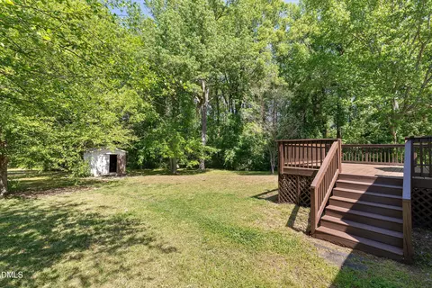 Exterior - 105 Mccoy Dr, Smithfield, NC 27577 photo 7 of 11