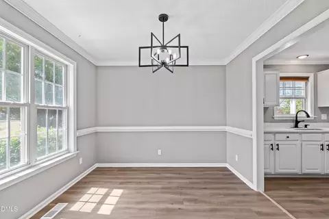 Dining - 105 Mccoy Dr, Smithfield, NC 27577 photo 1 of 2