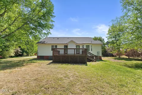 Exterior - 105 Mccoy Dr, Smithfield, NC 27577 photo 10 of 11
