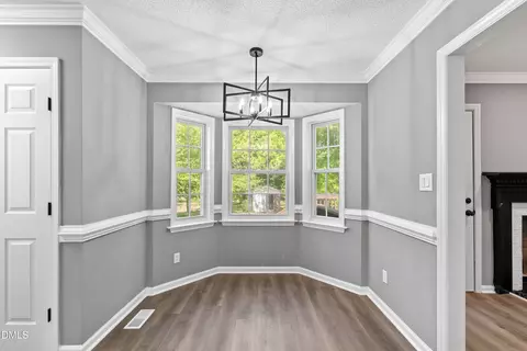 Dining - 105 Mccoy Dr, Smithfield, NC 27577 photo 2 of 2