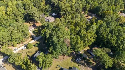 2404 Alpine Dr, Garner, NC 27529 photo 6