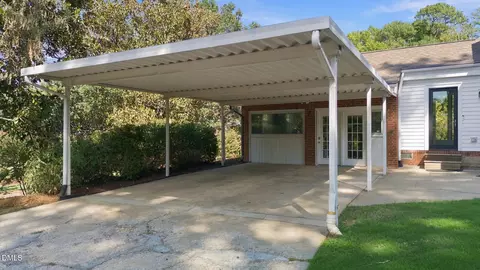 Exterior - 1517 Edgevale Rd, Durham, NC 27701 photo 10 of 10