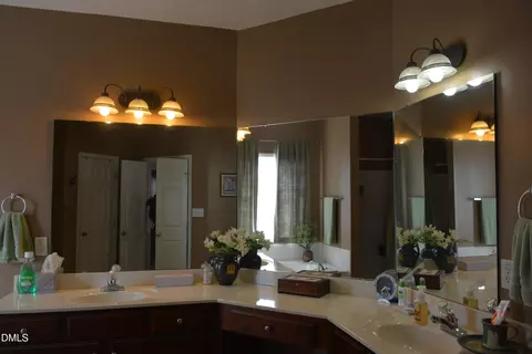 Bath - 116 Leggett Dr, Cameron, NC 28326 photo 5 of 8